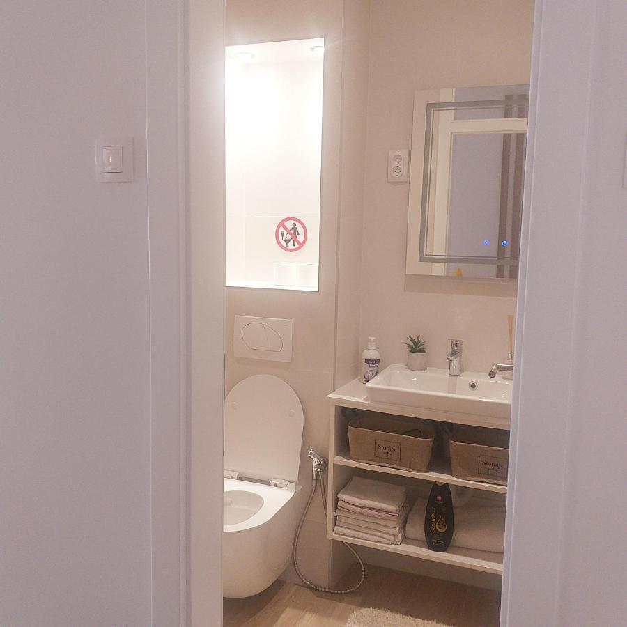 Neyla Apartment